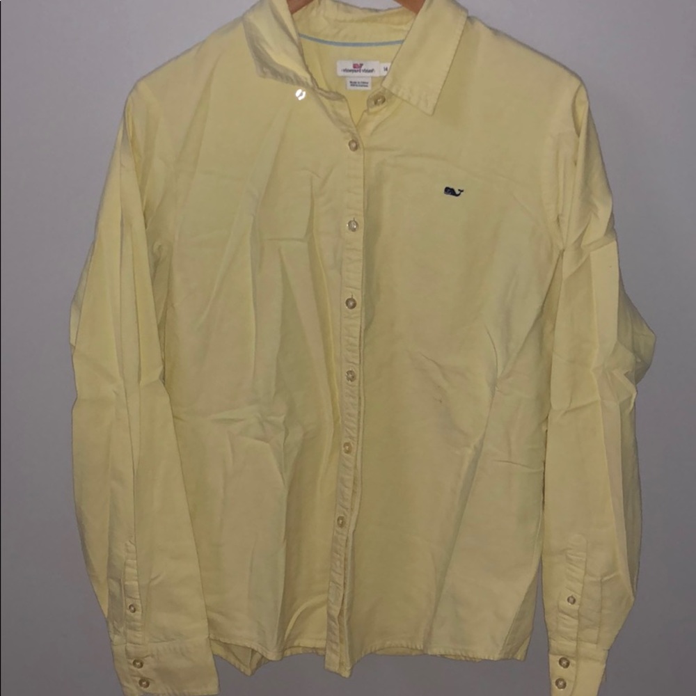 Women’s Vineyard Vines Button Down size 14